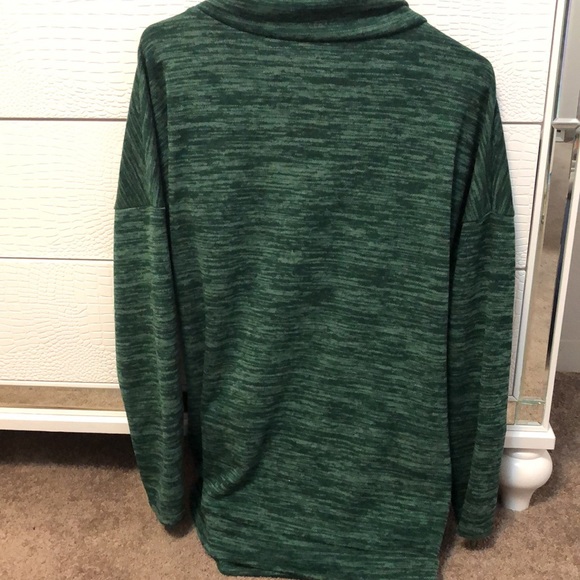 Faith sweatshirt - Picture 2 of 3